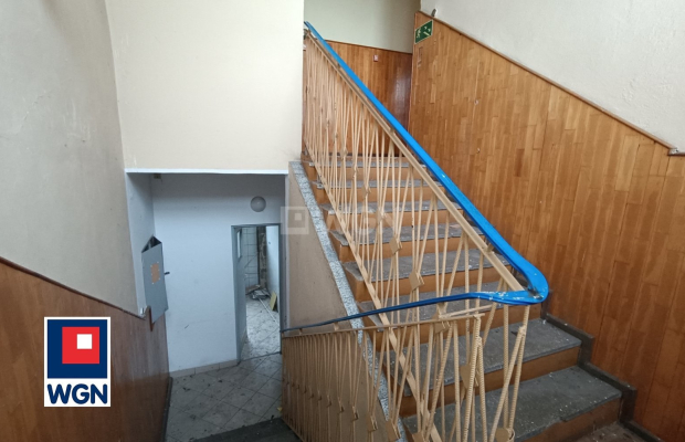 Żukowice, sprzedam obiekt, powierzchnia użytkowa 220 m2, działka 615 m2, 235 000 zł.  
  
Na sprzedaż obiekt znajdujący się w Ż