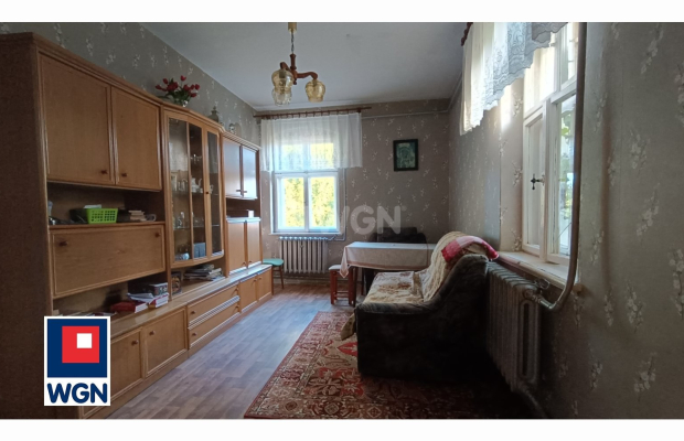 Długie, gm Szprotawa, dom o powierzchni 203 m2, 7 pokoi, 260 000 zł, sprzedam.  
  
Zapraszam do zapoznania się z ofertą domu d