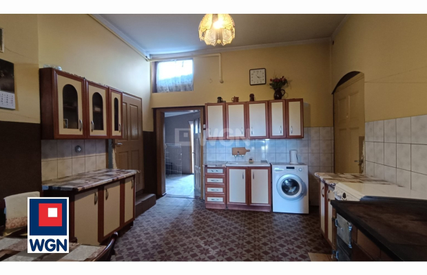 Długie, gm Szprotawa, dom o powierzchni 203 m2, 7 pokoi, 260 000 zł, sprzedam.  
  
Zapraszam do zapoznania się z ofertą domu d