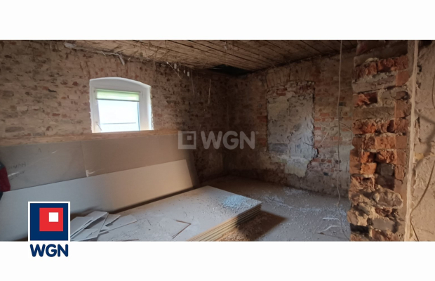 Karpie, gmina Przemków, dom, 180 m2, sprzedam, 299 000 zł, działka 2600 m2, zabudowania gospodarcze.  
REZERWACJA!!!  
  
Zapra