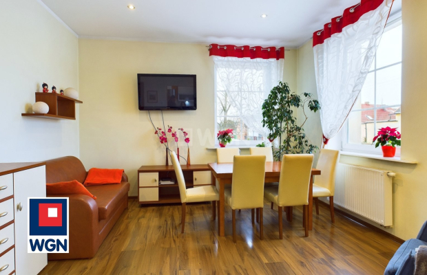 Bucze, gmina Grębocice, dom, powierzchnia 240 m2, 7 pokoi, NOWA CENA 880 000 zł, sprzedam, kupujący 0%.  
  
Kupujący nie płaci