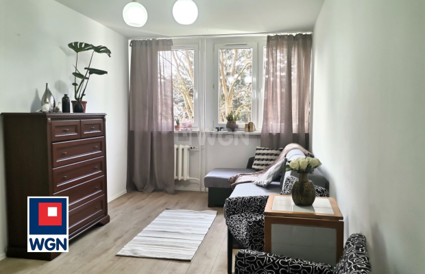 Polkowice, 3 pokoje, 1 piętro, 51 m2, 330000 zł sprzedam.  
  
Na sprzedaż trzypokojowe mieszkanie na 1 piętrze w IV piętrowym 