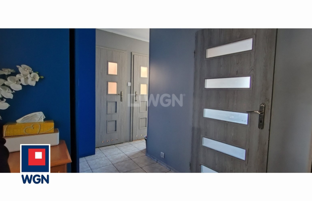 Polkowice, mieszkanie, 2 pokoje, 53,67 m2, sprzedam, 330 000 zł.  
  
Na sprzedaż jasne rozkładowe mieszkanie w wieżowcu na 6 p