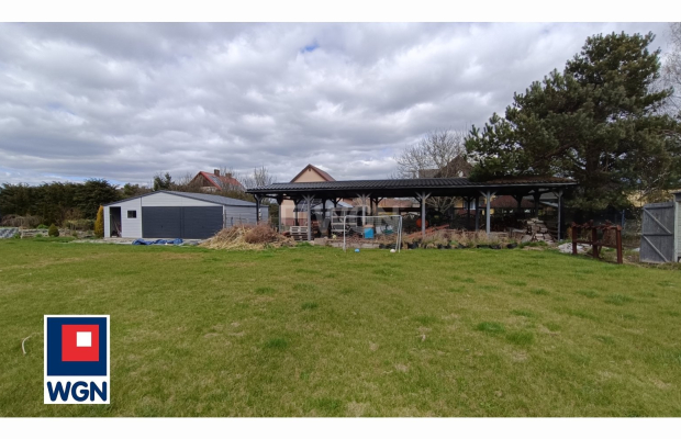 Małomice, działka budowlana 1837m2, sprzedam, cena 250 000zł.  
  
Na sprzedaż działka budowlana w miejscowości Małomice (pow. 