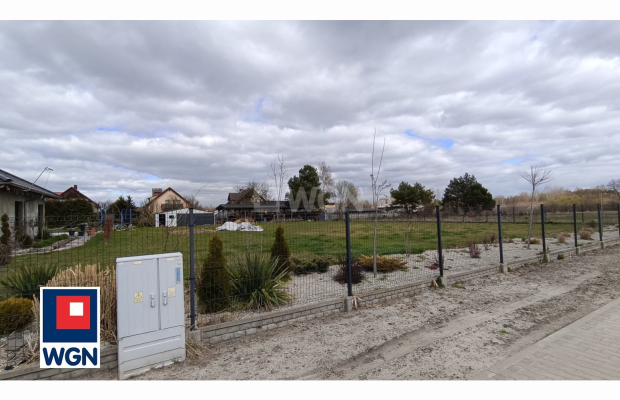 Małomice, działka budowlana 1837m2, sprzedam, cena 250 000zł.  
  
Na sprzedaż działka budowlana w miejscowości Małomice (pow. 