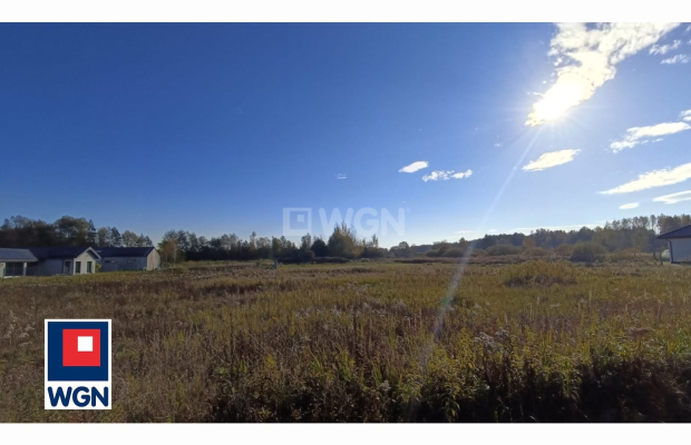 Chocianów, działka budowlana 1112 m2, sprzedam, cena 90 000 zł.  
  
Zapraszam do zapoznania się z ofertą bardzo ciekawie uloko