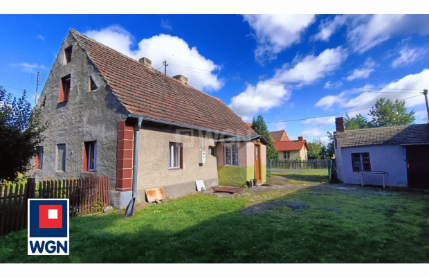 Szklarki, gmina Przemków, powiat polkowicki, dom 120 m2, zabudowania gospodarcze, działka 1533 m2, sprzedam, 250 000 zł.  
  
Z