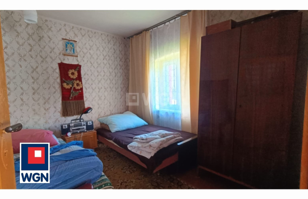 Szklarki, gmina Przemków, powiat polkowicki, dom 120 m2, zabudowania gospodarcze, działka 1533 m2, sprzedam, 250 000 zł.  
  
Z