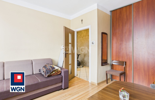 Pleszew, mieszkanie, pierwsze piętro, bezczynszowe, powierzchnia 86,40 m2, sprzedam, 425 000 zł.  
  
Zapraszam do zapoznania s