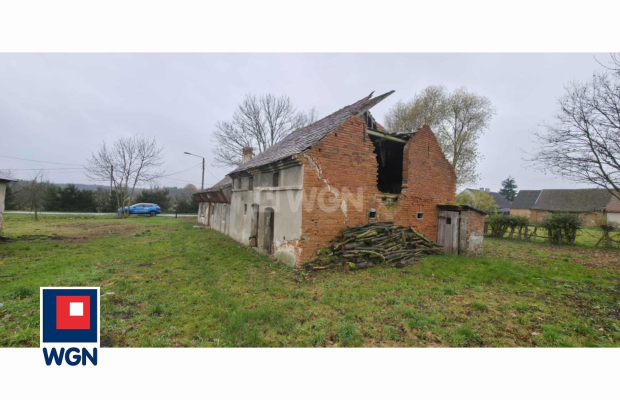 Sucha Dolna, gmina Niegosławice, sprzedam, dom do remontu, działka 1700 m2, 99 000 zł.  
  
  
Zapraszam do zapoznania się z of