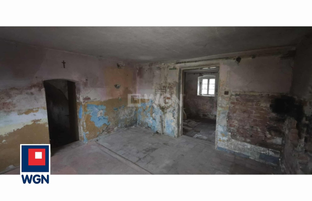 Sucha Dolna, gmina Niegosławice, sprzedam, dom do remontu, działka 1700 m2, 99 000 zł.  
  
  
Zapraszam do zapoznania się z of