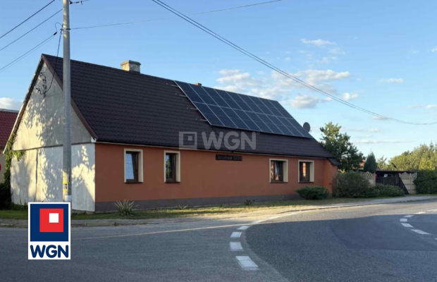 Krzelów, dom, 4 pokoje, 131 m2, sprzedam, cena 410 000 zł.  
 
Na sprzedaż 2/3 domu wolnostojącego - 131 m2 powierzchni: 
- par