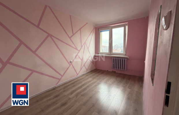 Głogów, 57m mieszkanie, 4 pokoje, 4 piętro, balkon, sprzedam. 
  
Oferta idealna dla osób szukających funkcjonalnego 4 pokojowe
