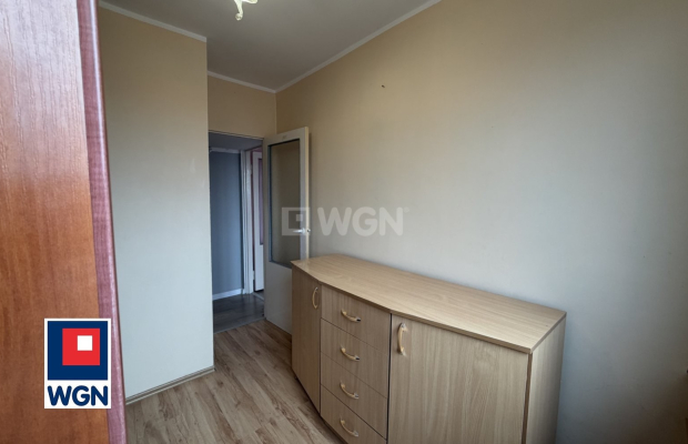 Głogów, 57m mieszkanie, 4 pokoje, 4 piętro, balkon, sprzedam. 
  
Oferta idealna dla osób szukających funkcjonalnego 4 pokojowe