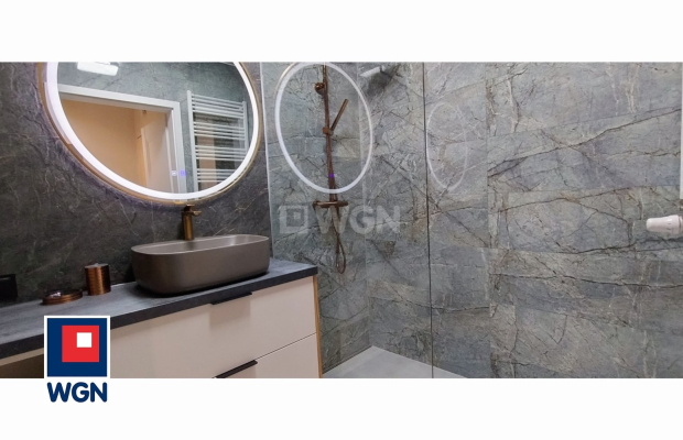 Polkowice, 2 pokoje, 1 piętro, balkon, wynajmę, 42 m2, 2800 zł miesięcznie.  
  
Dostępne: do uzgodnienia.  
Najem okazjonalny.