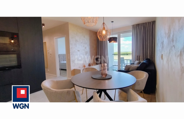 Polkowice, 2 pokoje, 1 piętro, balkon, wynajmę, 42 m2, 2800 zł miesięcznie.  
  
Dostępne: do uzgodnienia.  
Najem okazjonalny.