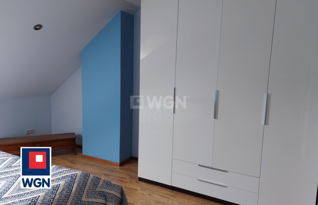 Polkowice, 3 pokoje, piętro domu z ogrodem, wynajmę, 130 m2, 3900 zł miesięcznie.  
  
  
Dostępne od 03.2026r. Polecam.  
  
D