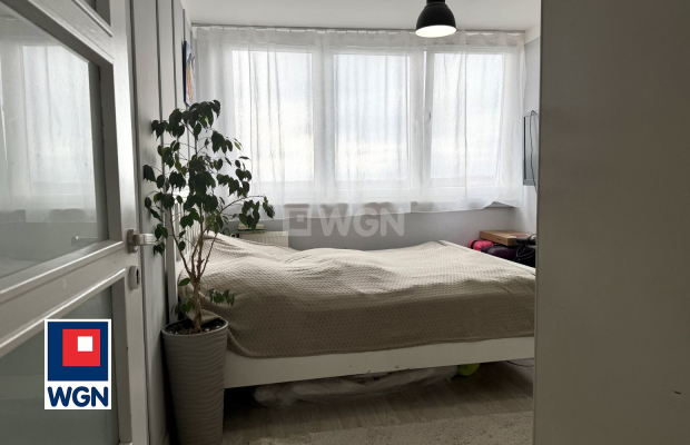 Polkowice, Skalników, mieszkanie 65m2 sprzedam 430 000 zł 
 
Na sprzedaż mieszkanie w wieżowcu na ulicy Skalników. 
Mieszkanie 