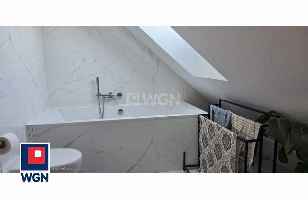 Radwanice, powiat Polkowicki, dom jednorodzinny, powierzchnia użytkowa 129,70 m2, działka 18 ar, sprzedam 1 090 000,00 zł.  
  