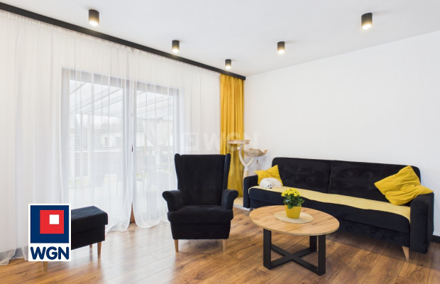 Składowice koło Lubina, DOM jednorodzinny, 3 pokoje + salon z kuchnią, 86 m2, działka 10 arów, cena 1 050 000 zł, sprzedam.  
 