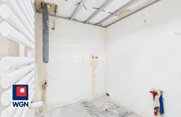 Przemków, dom w zabudowie bliźniaczej, powierzchnia 178 m2, działka 842 m2, sprzedam, cena 540 000 zł.  
  
  
Dom w zabudowie 