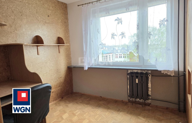 LUBIN, 2 pokoje, 4 piętro, balkon, 36,30 m2, 260 000 zł, sprzedam.  
  
  
Na sprzedaż dwupokojowe mieszkanie na trzecim piętrz