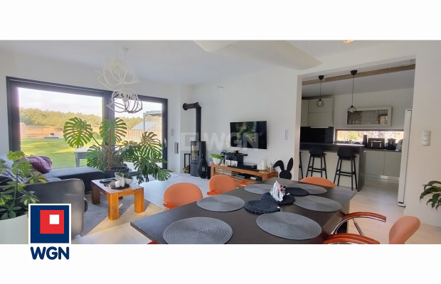 Kaźmierzów, dom, 5 pokoi, 179 m2, działka 1205 m2, sprzedam, cena 1 350 000 zł. 
 
Na sprzedaż dom wolnostojący 179 m2 powierzc