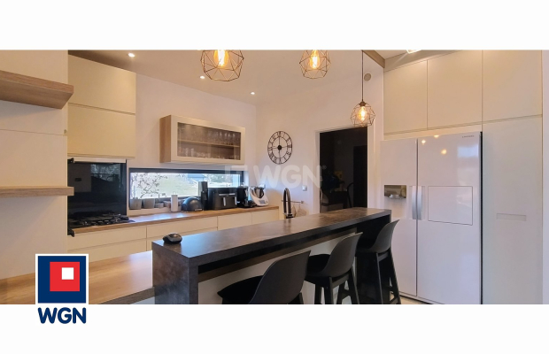 Kaźmierzów, dom, 5 pokoi, 179 m2, działka 1205 m2, sprzedam, cena 1 350 000 zł. 
 
Na sprzedaż dom wolnostojący 179 m2 powierzc