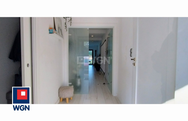 Kaźmierzów, dom, 5 pokoi, 179 m2, działka 1205 m2, sprzedam, cena 1 350 000 zł. 
 
Na sprzedaż dom wolnostojący 179 m2 powierzc