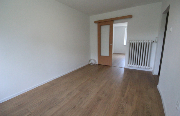 3pok, 48met, okolice Katowickiej PIWNICA/OGRÓD 400 m2 (Wrocław)