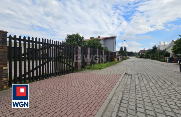 Nowa Sól, działka budowlana 6 ar, cena 298 000 zł.  
  
Na sprzedaż uzbrojona działka budowlana przy ulicy Wrzosowej w Nowej So