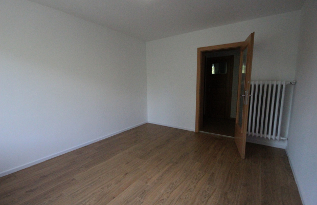 3pok, 48met, okolice Katowickiej PIWNICA/OGRÓD 400 m2 (Wrocław)