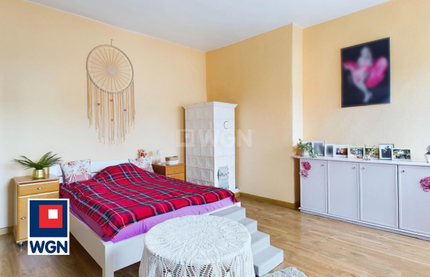 Nowa Sól, mieszkanie, 82,2 m2, 1 piętro, sprzedam, cena 380 000 PLN.  
  
Oferuję na sprzedaż wyjątkowe mieszkanie zlokalizowan