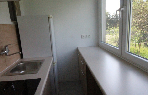 3pok, 48met, okolice Katowickiej PIWNICA/OGRÓD 400 m2 (Wrocław)