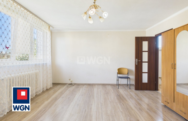 Nowa Sól, mieszkanie, kawalerka, 33 m2, sprzedam, 199 000 zł.  
  
Na sprzedaż jednopokojowe mieszkanie o powierzchni użytkowej