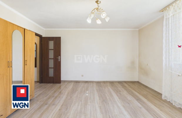 Nowa Sól, mieszkanie, kawalerka, 33 m2, sprzedam, 199 000 zł.  
  
Na sprzedaż jednopokojowe mieszkanie o powierzchni użytkowej