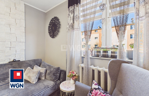 Przemków, mieszkanie, 58,27 m2, 4 pokoje, 3 piętro, cena 275 000 zł, sprzedam. 
 
Na sprzedaż funkcjonalne i zadbane mieszkanie