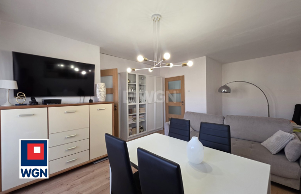 Zielona Góra, kawalerka, sprzedam, 30,09 m2, 199 000 zł.  
  
Na sprzedaż kawalerka zlokalizowana przy os. Konstytucji 3 Maja n