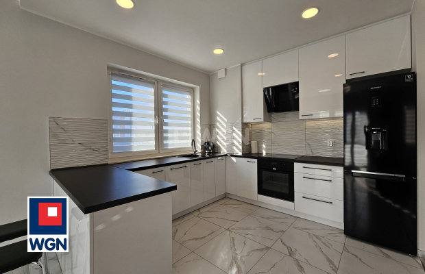 Zielona Góra, 2 pokoje, wynajmę, nowe budownictwo, 54 m2, 3000 zł miesięcznie.  
  
Mieszkanie dostępne od zaraz.  
  
Do wynaj