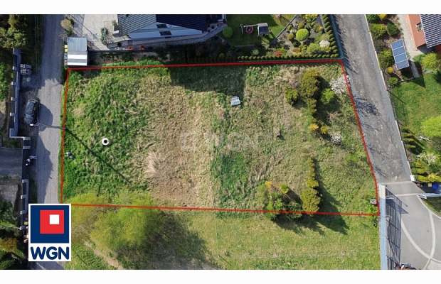 Działka z pozwoleniem i mediami - Konradówka gm. Chojnów  
  
Na sprzedaż w pełni przygotowana do startu prac działka budowlana