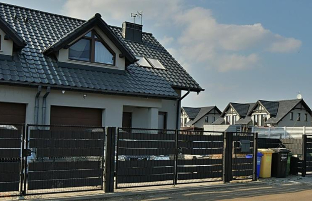 Nowoczesny dom z 2019 r. Chrząstawa Mała