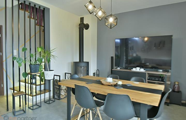 Nowoczesny dom z 2019 r. Chrząstawa Mała