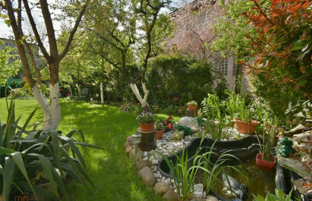 Klasyczna przedwojenna willa miejska ze schronem