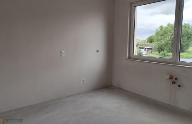 Mieszkanie z ogródkiem i parkingiem w cenie!