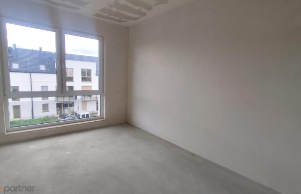 Mieszkanie z ogródkiem i parkingiem w cenie!