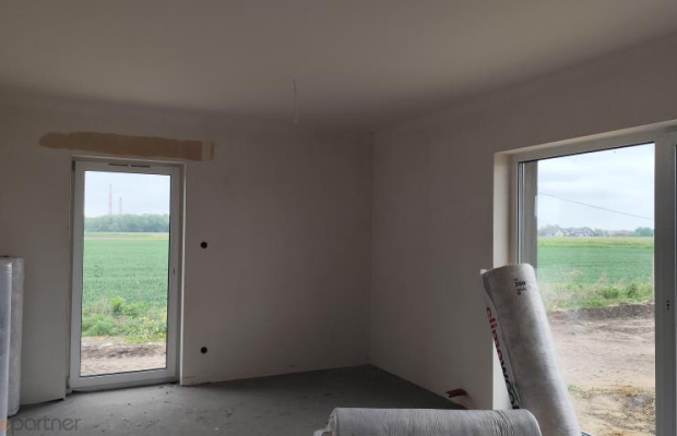 Mieszkanie, ogródek, komórka i parking w cenie!