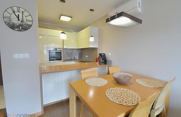 Olimipia port - 3 pokoje z klimatyzacją na wynajem