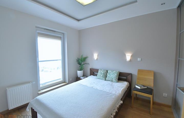 Olimipia port - 3 pokoje z klimatyzacją na wynajem