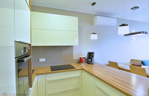 Olimipia port - 3 pokoje z klimatyzacją na wynajem