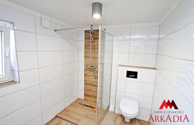 niewielki dom na wynajem , 2 pokoje Zazamcze